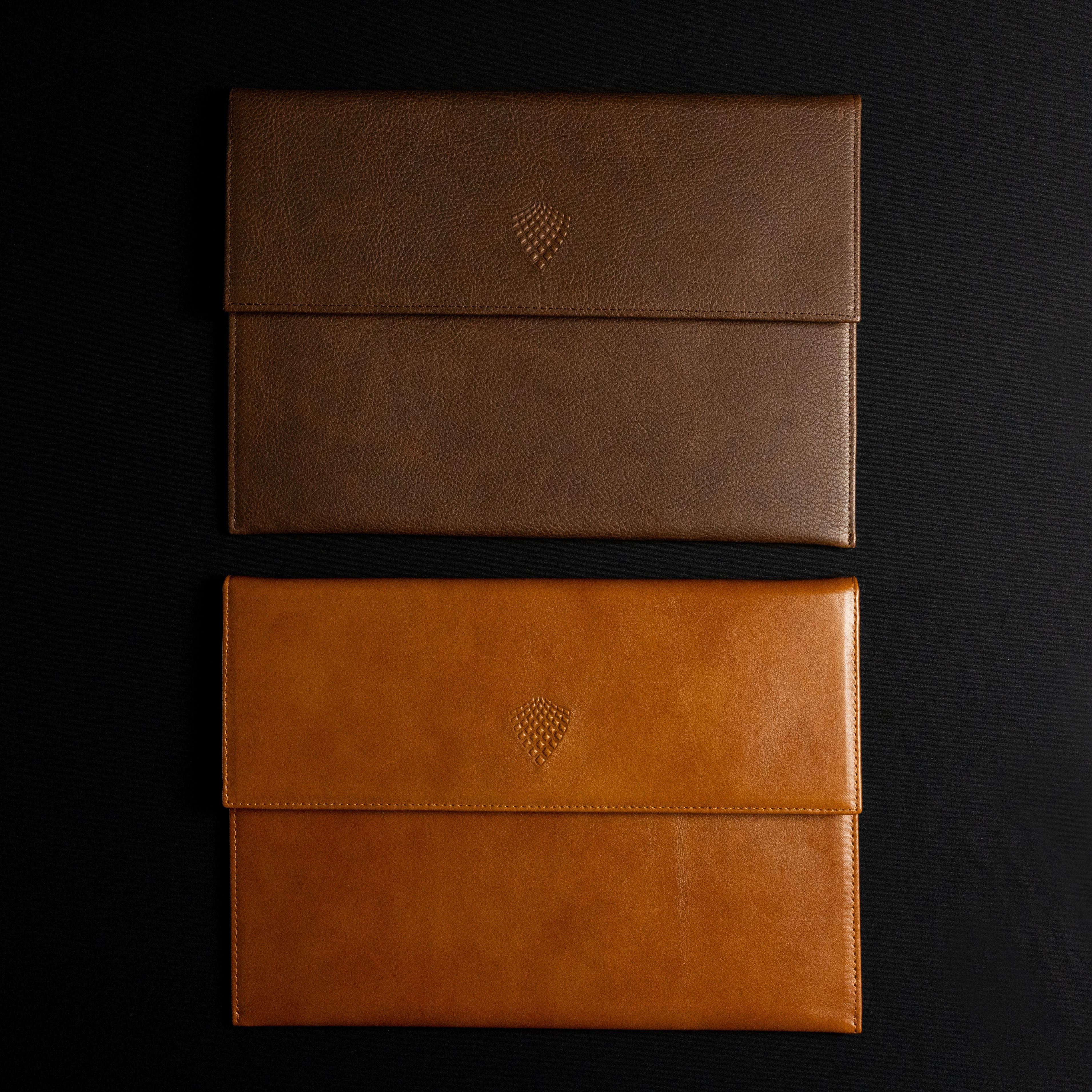 Elite Sleeve - Bolso de Mano para Documentos,Tabletas Cuero Genuino
