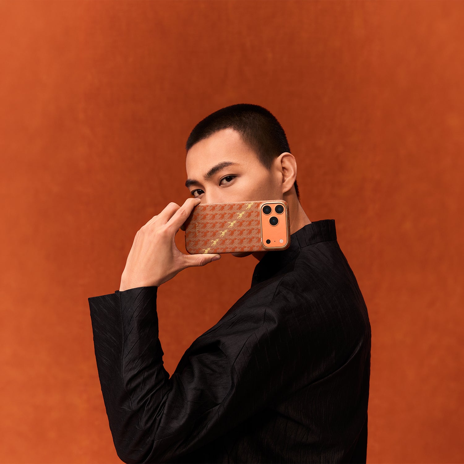 Case Pitaka Aramid Edge para iPhone 17 Pro Max - Happiness Rides