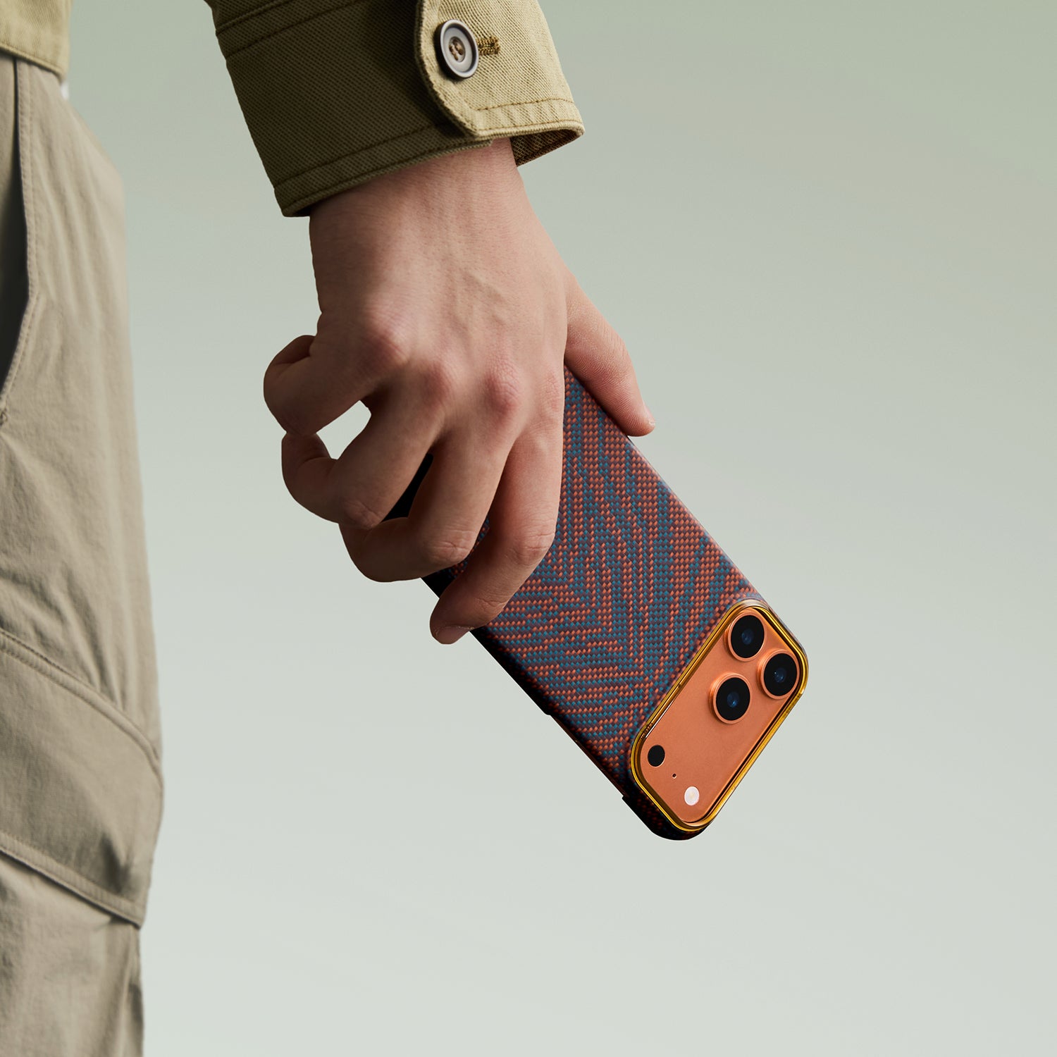 Case Pitaka Aramid Edge para iPhone 17 Pro - Burning Orange (PitaTap™)