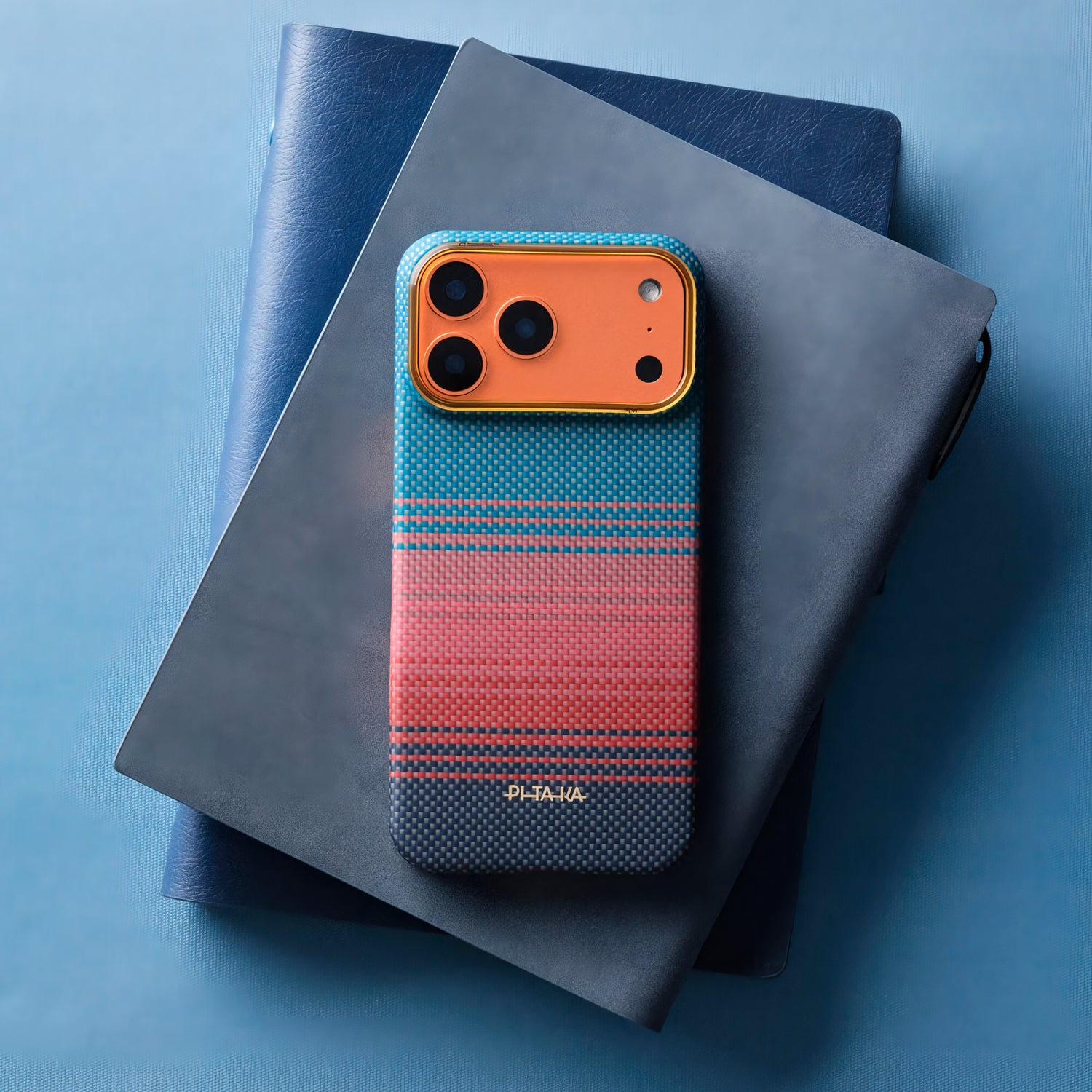 Case Pitaka Aramid Edge para iPhone 17 Pro - California Sunset 2.0 Dream 03 (PitaTap™)