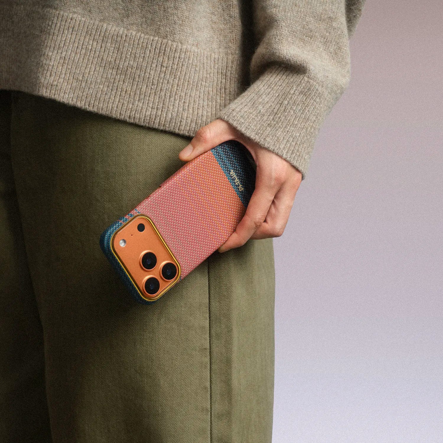 Case Pitaka Aramid Edge para iPhone 17 Pro - California Sunset 2.0 Dream 04 (PitaTap™)