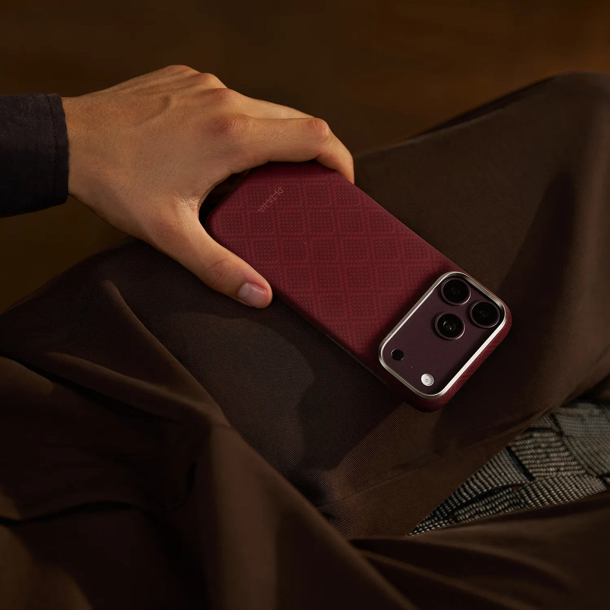 Case PITAKA Aramid Edge - iPhone 18 Pro Max · Argyle (PitaTap™)