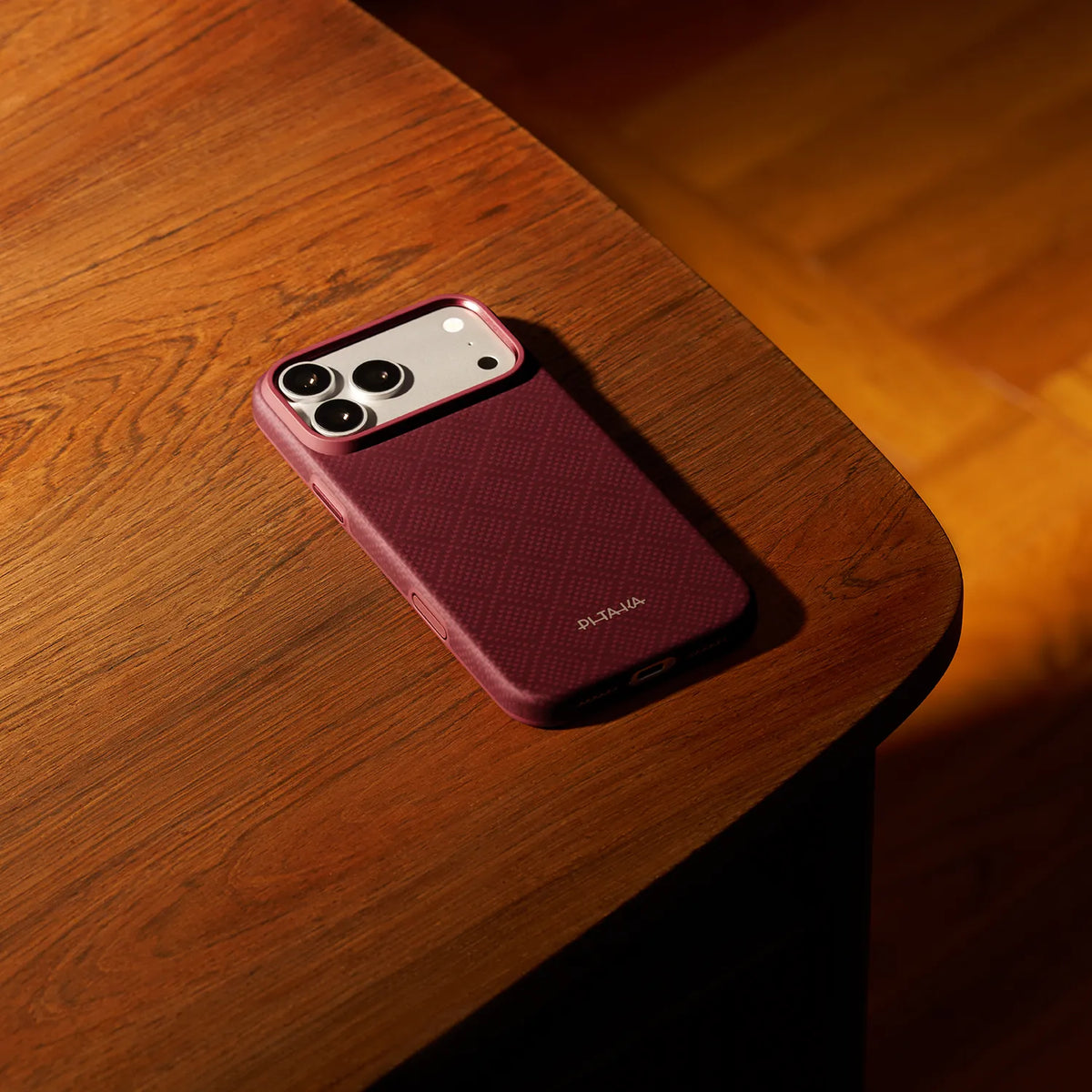 Case PITAKA Aramid Summa - iPhone 18 Pro Max · Argyle