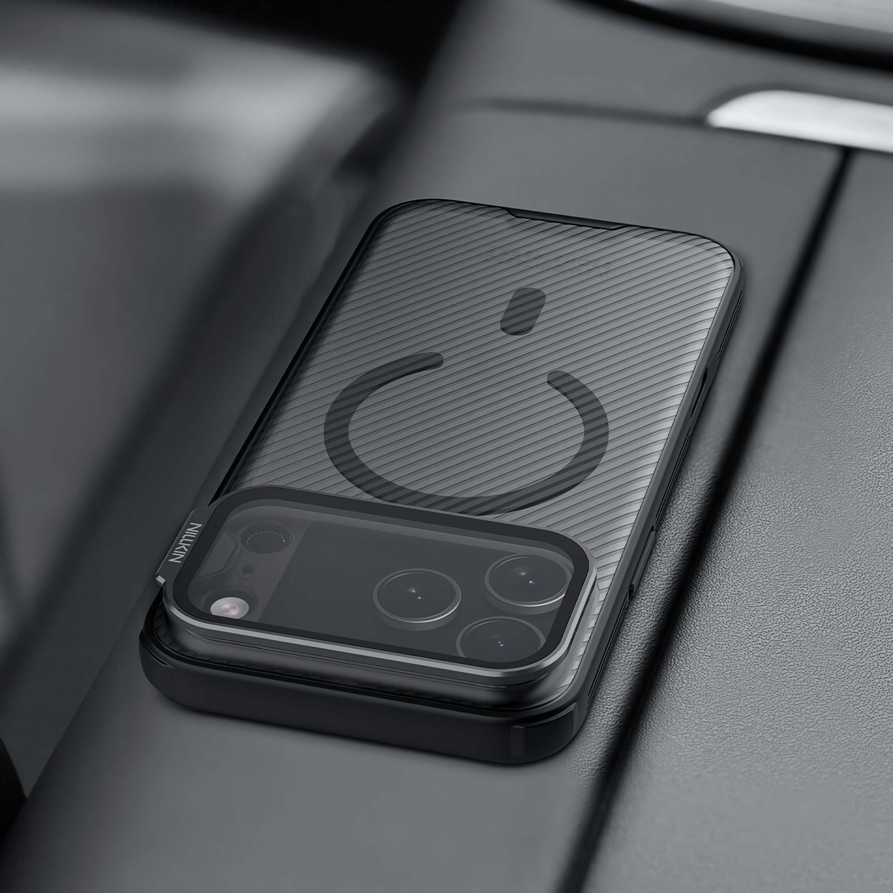 Case Nillkin CamShield Prop - iPhone 17 Pro Max ( Lente Transparente Oscuro ) (Magsafe)