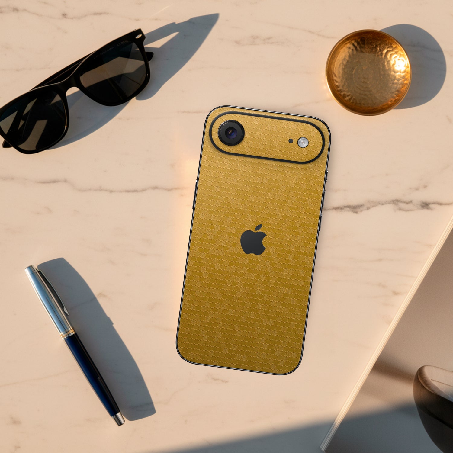 #color_dorado